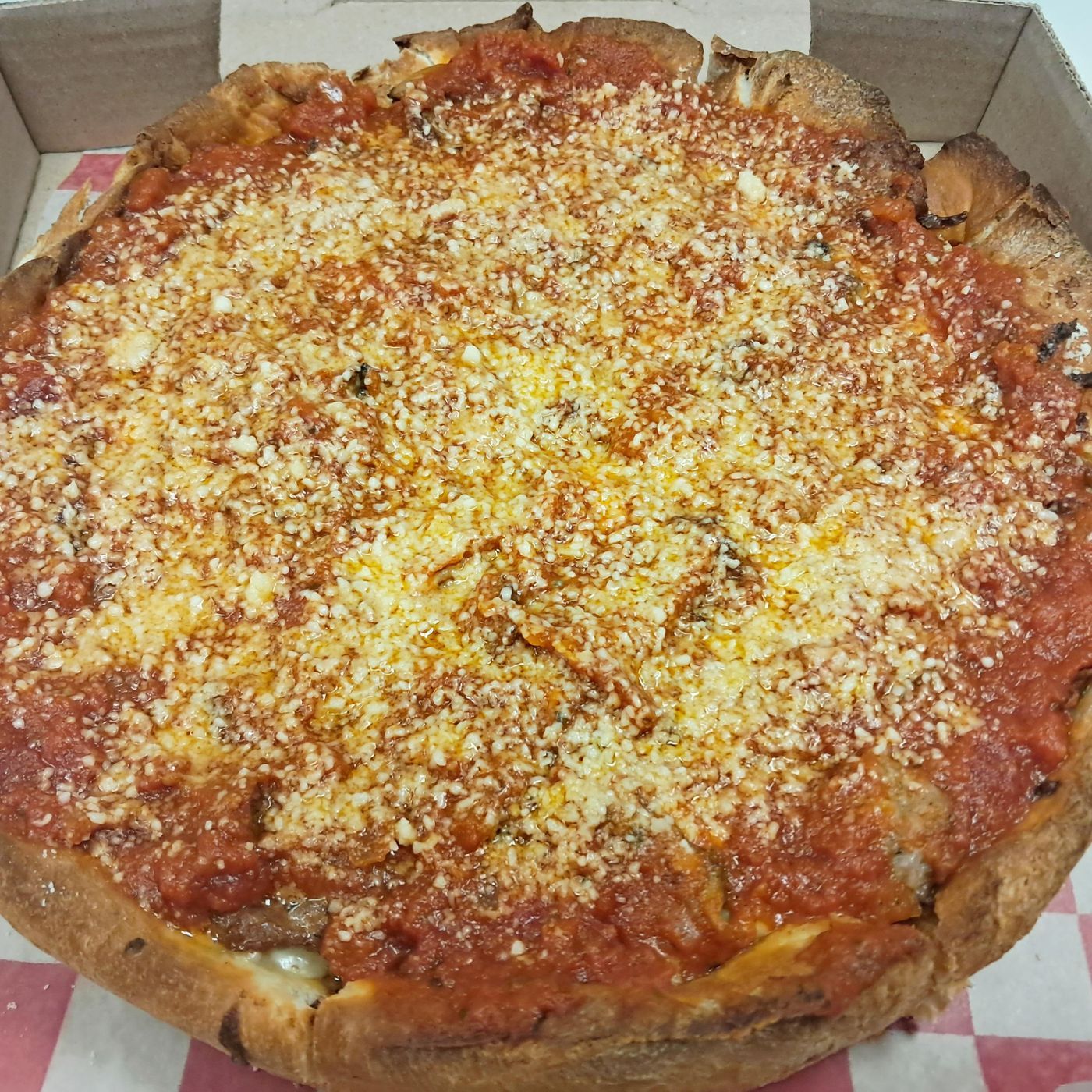 CHICAGO STYLE DEEP DISH PIZZA