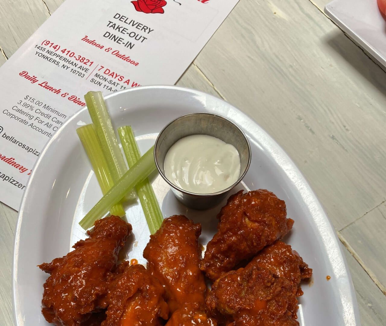 House Made Wings (6 pcs)