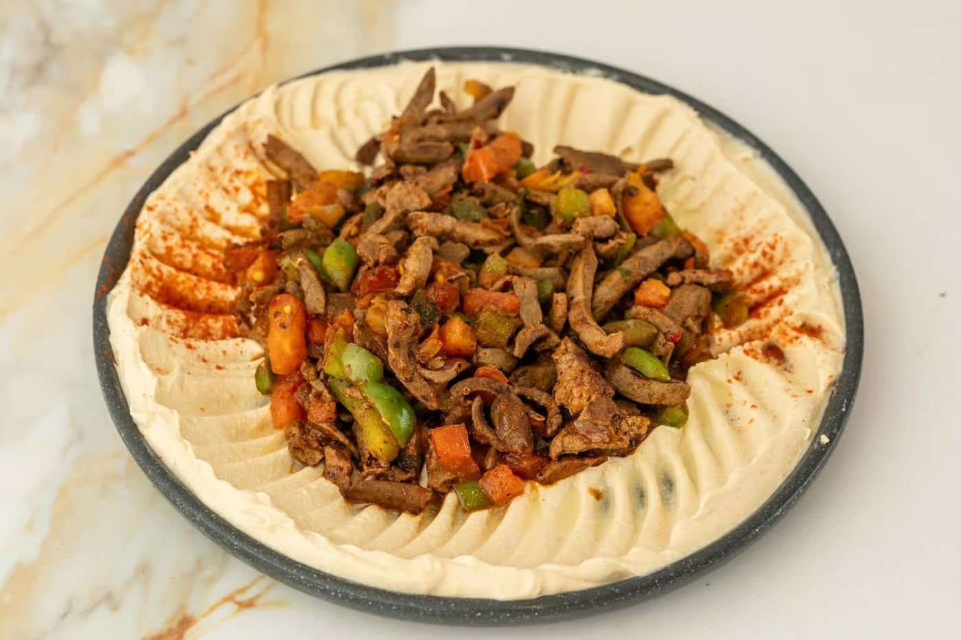 Hummus with Liver / حمص مع الكبده