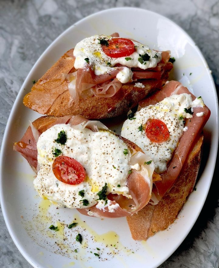 Ricotta Crostini