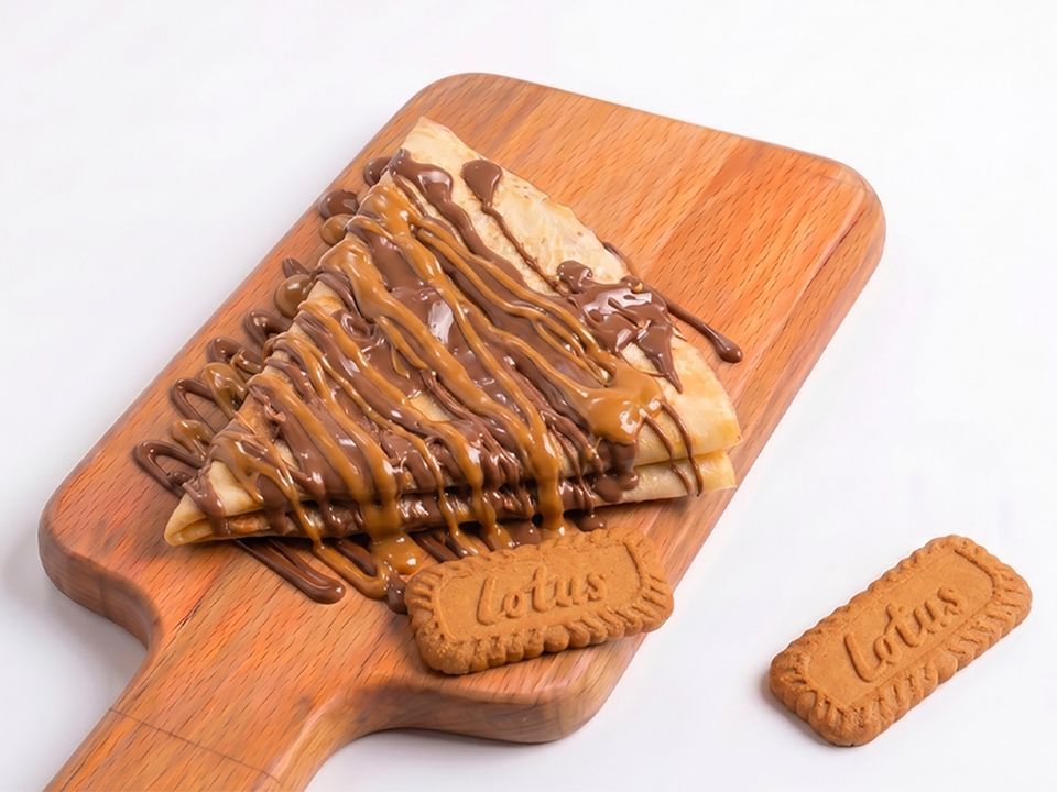 Lotus Crepe