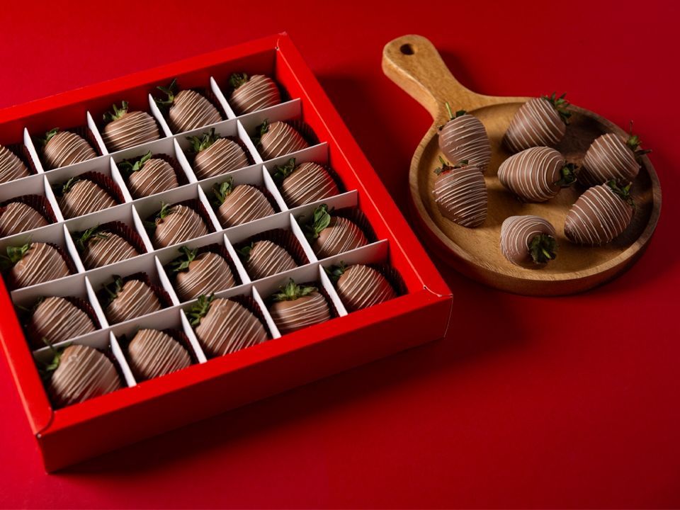 Strawberry Chocolate 30 Pcs