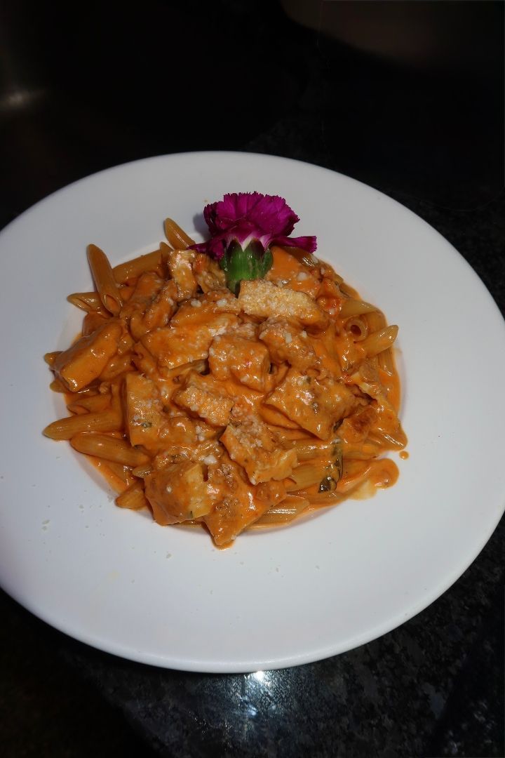 Penne Vodka w/ Chx