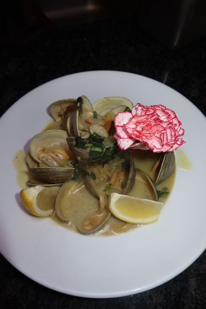 Linguine Vongole Bianco Dinner