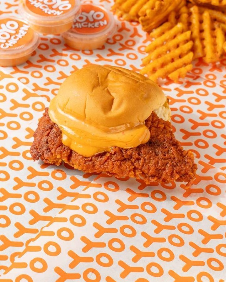 YoYo Chicken Sandwich