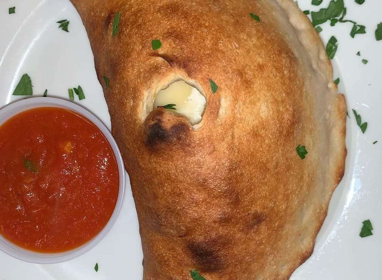 CHEESE CALZONE