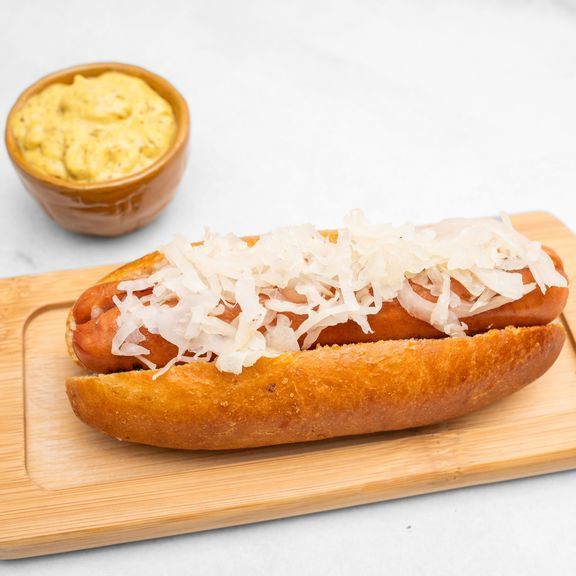 DELUXE JUMBO HOT DOG