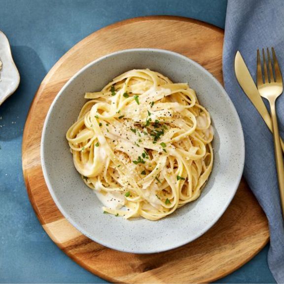Fettuccine Alfredo