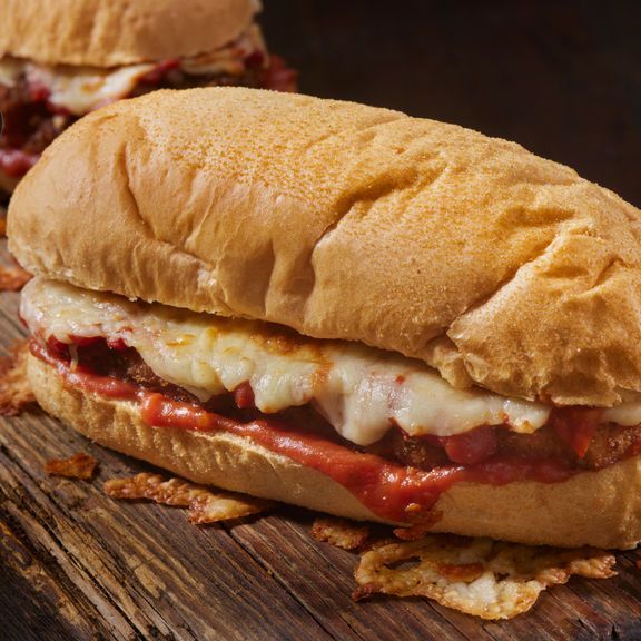 Chicken Parm Sandwich 8"