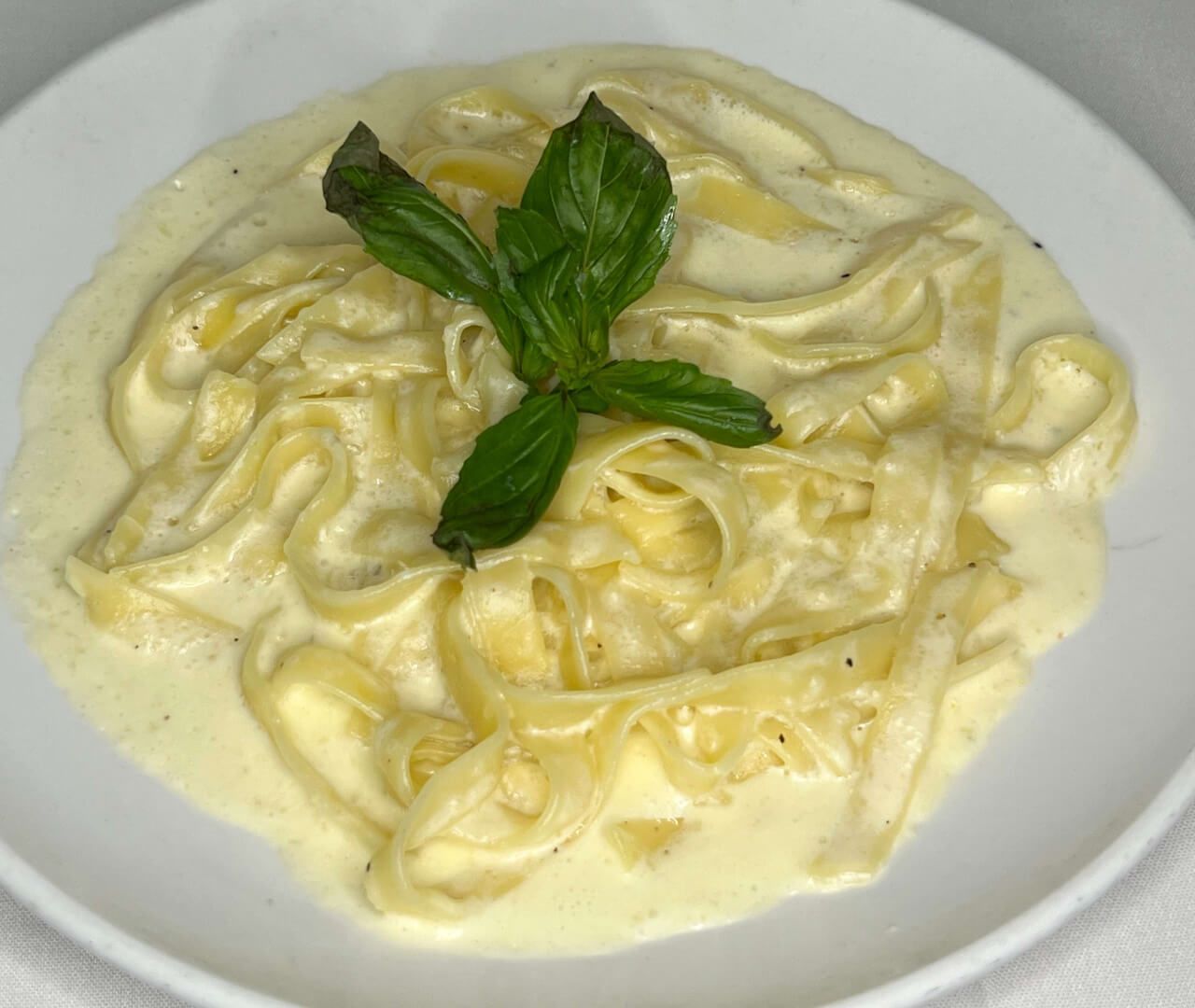Fettuccine Alfredo