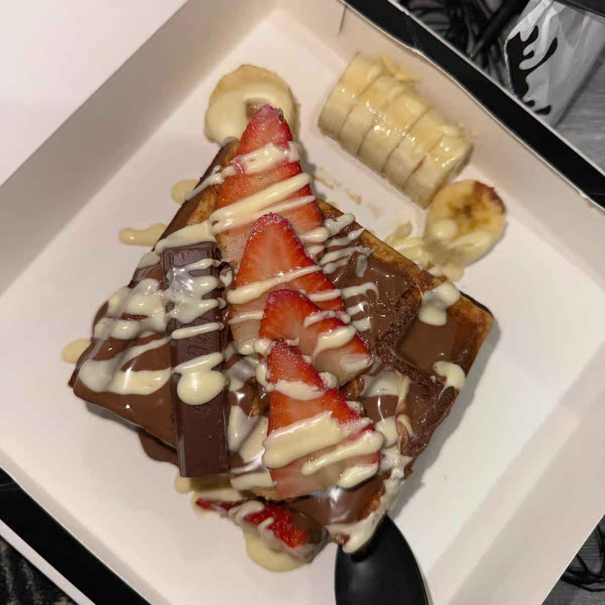 WAFFLE SANDWICH