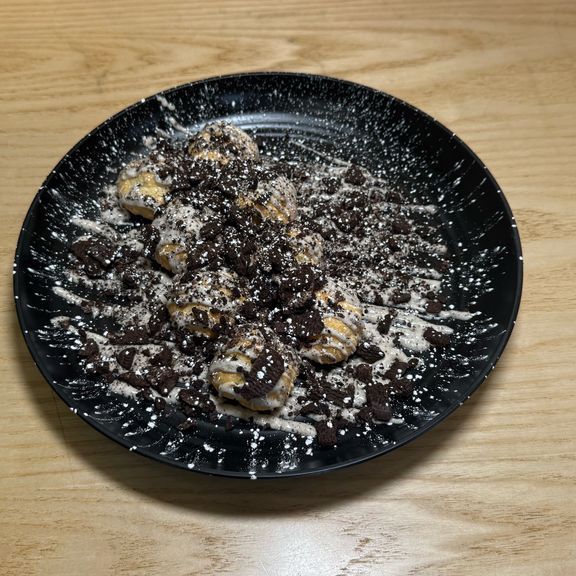 Mini Oreo Cream Puffs