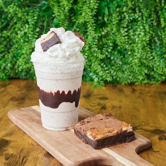 Cheesecake Brownie Shake