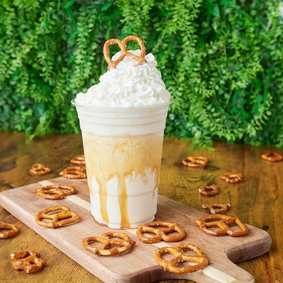 Salted Caramel Pretzel Shake