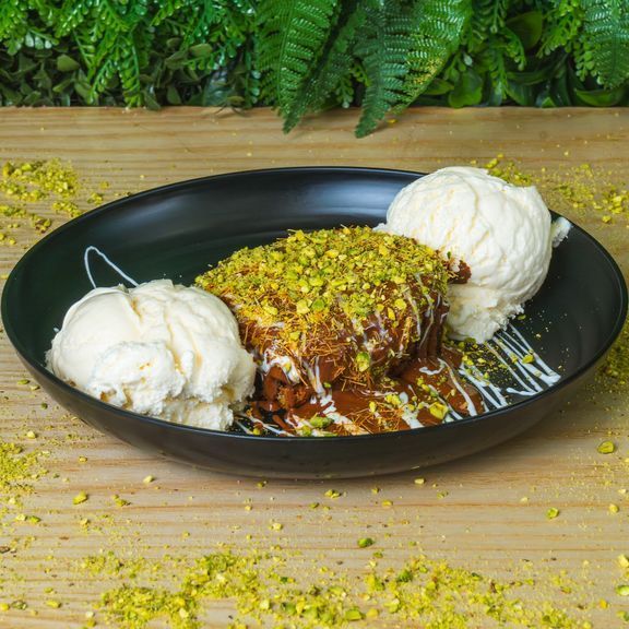 Dubai Blondie Brownie Sundae