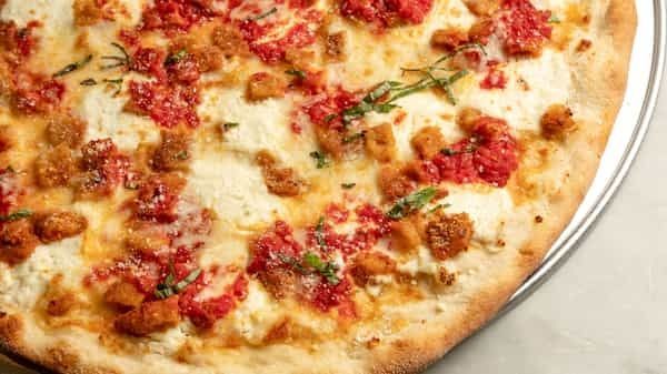 Chicken Parm Cauliflower Pie