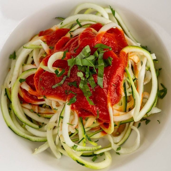 Zucchini Noodles Marinara