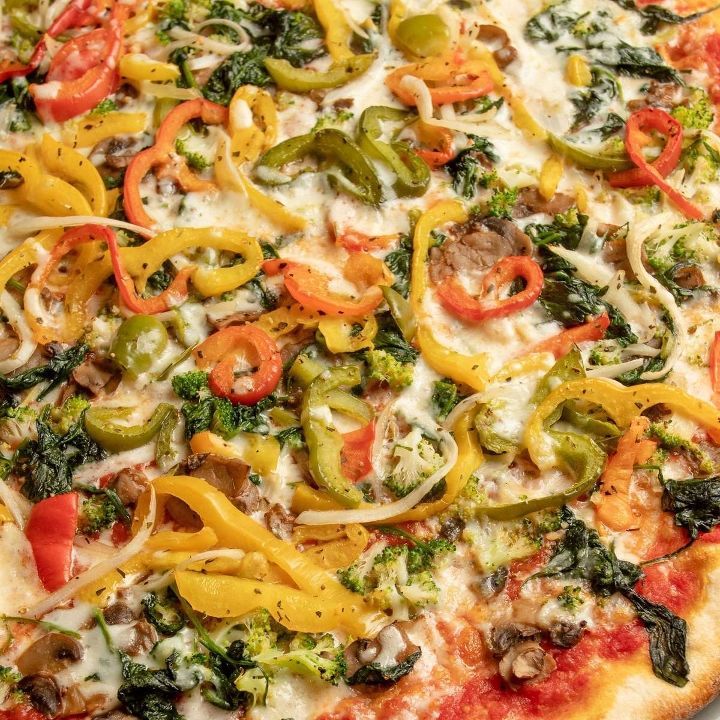 Vegetable Cauliflower Pizza