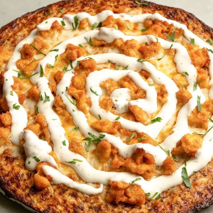 Buffalo Chicken Cauliflower Pizza