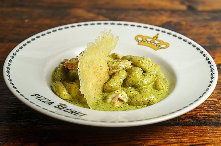 Gnocchi Pesto e Gamberi