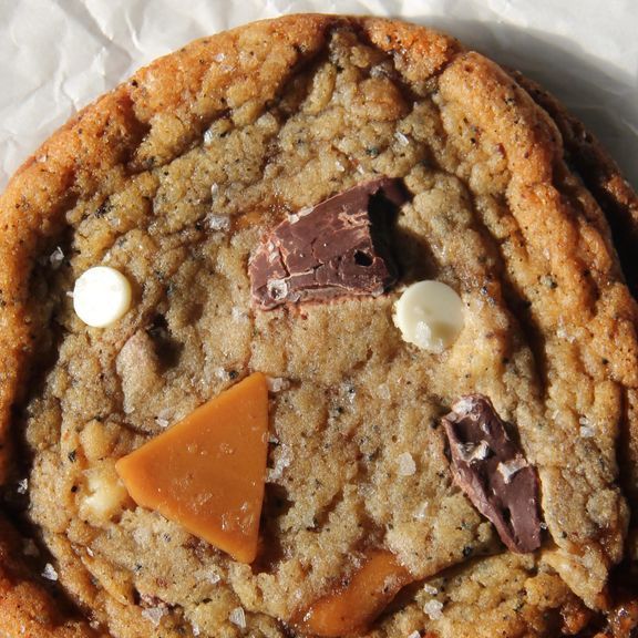 Chai Toffee Chip Cookie