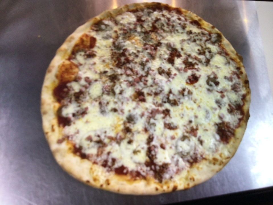 Meat lovers Pizza (Large 16")