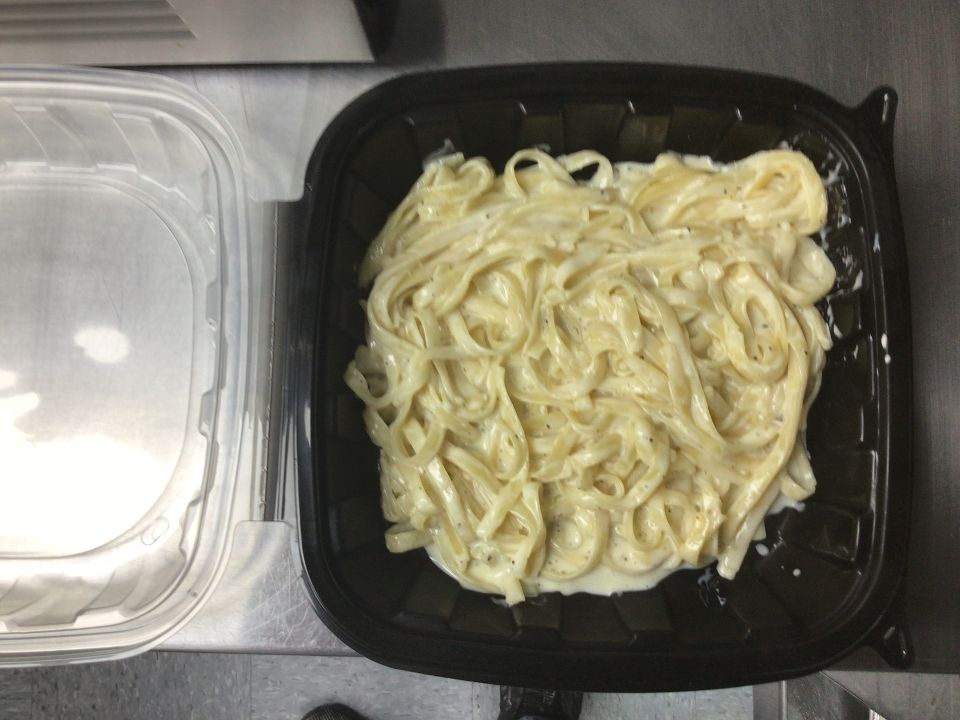 Fettuccine Alfredo Pasta